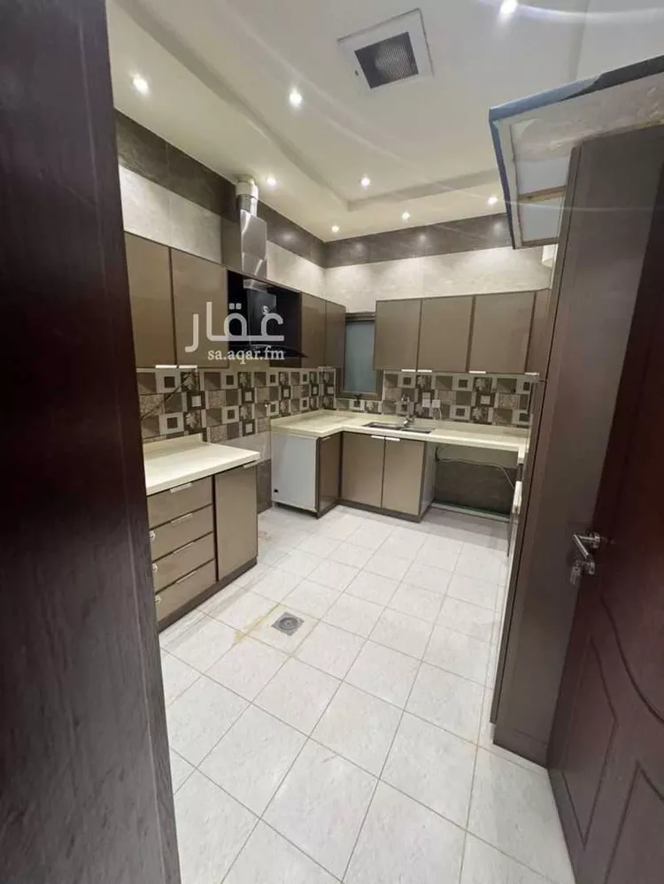 دور للإيجار في شارع القطينة, حي الندى, مدينة الرياض, منطقة الرياض صورة 4