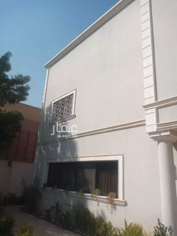 فيلا للبيع في شارع عبيدة بن ربيعة, حي الورود, مدينة الرياض, منطقة الرياض