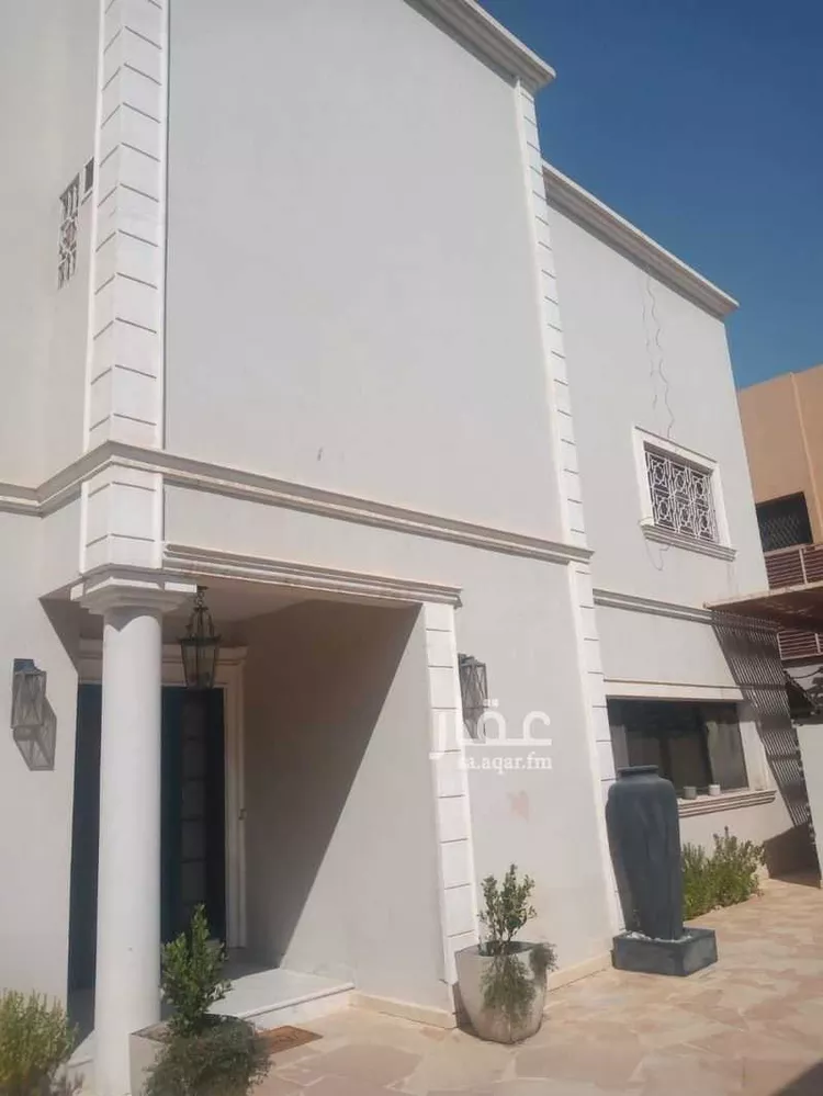 فيلا للبيع في شارع عبيدة بن ربيعة, حي الورود, مدينة الرياض, منطقة الرياض صورة 2