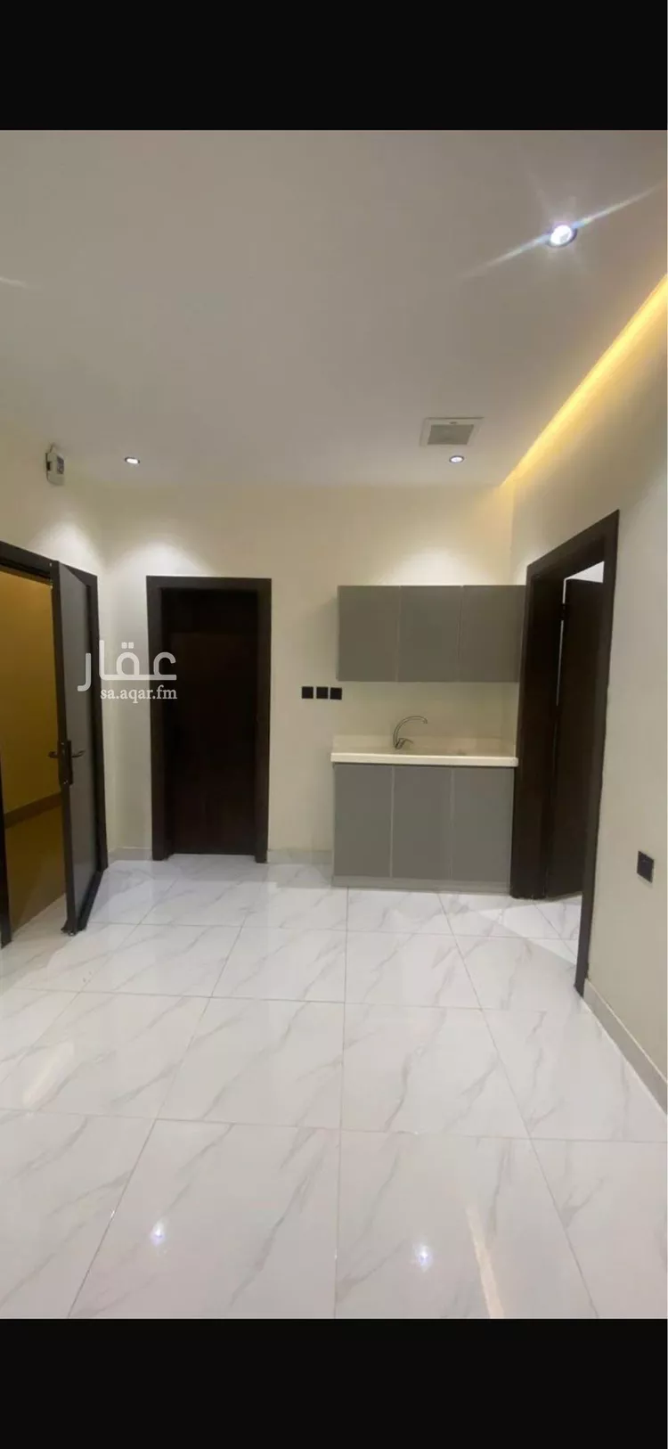 شقة للإيجار في شارع الامير مقرن بن عبدالعزيز, حي مغرزات, مدينة الرياض, منطقة الرياض صورة 3