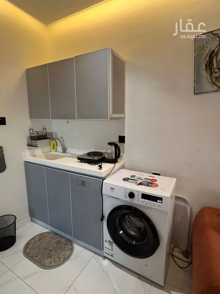 شقة للإيجار في شارع أبي سفيان بن حرب, حي مغرزات, مدينة الرياض, منطقة الرياض صورة 2