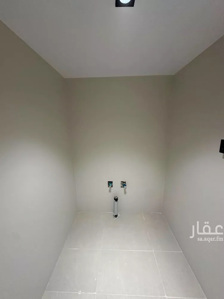 غرفة للإيجار في شارع الشفيقي, حي الحمراء, مدينة الرياض, منطقة الرياض صورة 4
