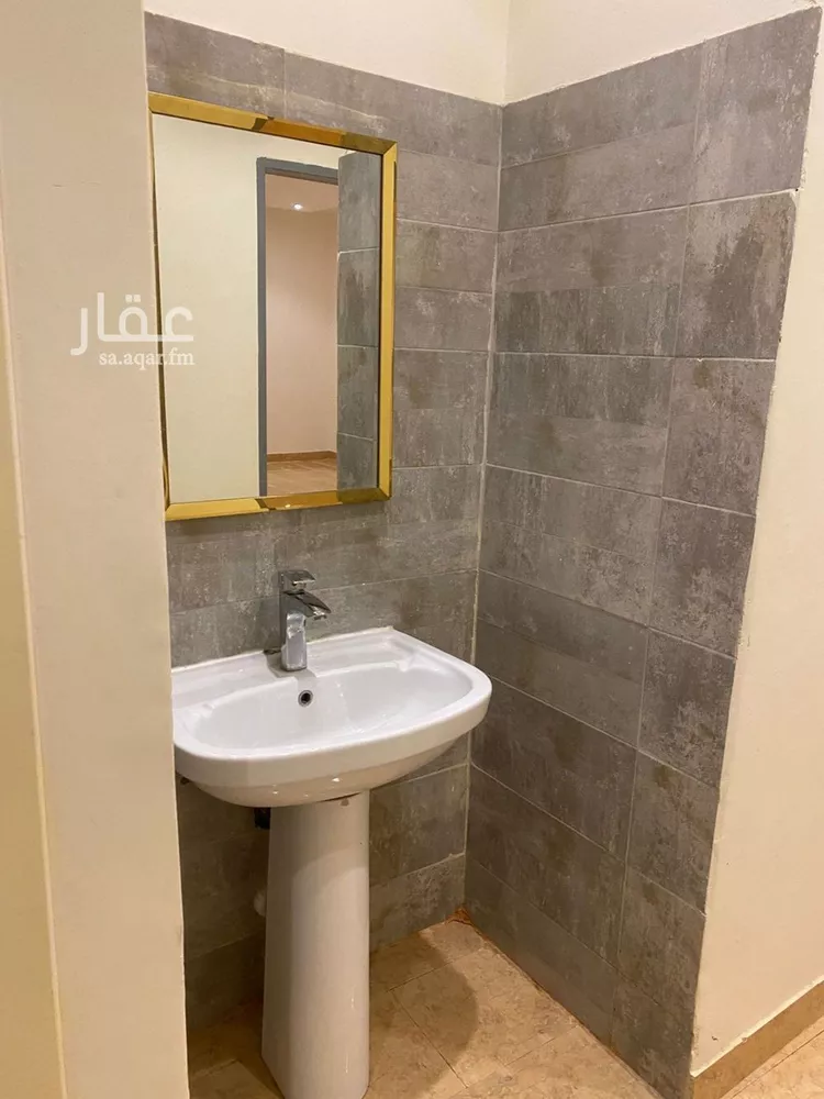 شقة للإيجار في شارع خزام, حي ظهرة لبن, مدينة الرياض, منطقة الرياض صورة 4