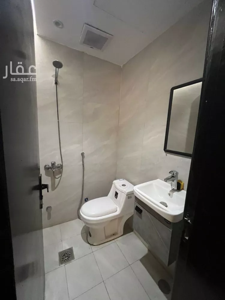 شقة للإيجار في شارع أبي سفيان بن حرب, حي النزهة, مدينة الرياض, منطقة الرياض 1 صورة