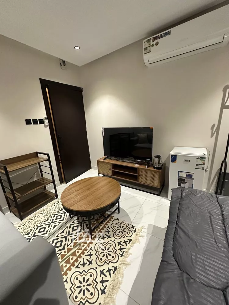 شقة للإيجار في شارع جرير بن عبدالله البجلي, حي مغرزات, مدينة الرياض, منطقة الرياض صورة 5