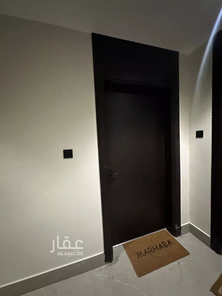 شقة للإيجار في شارع الامير مقرن بن عبدالعزيز, حي مغرزات, مدينة الرياض, منطقة الرياض صورة 4