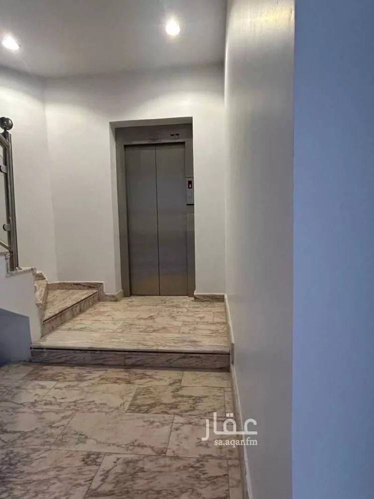 دور للإيجار في شارع رقم 401, حي الملقا, مدينة الرياض, منطقة الرياض صورة 3