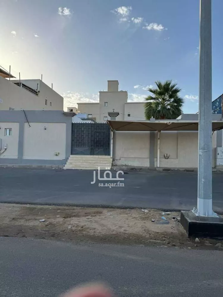 دور للبيع في شارع هويشله, حي الرياض, مدينة جدة, منطقة مكة المكرمة