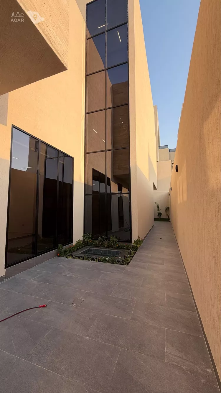 Villa for Sale in Dammam Ash Shulah 6