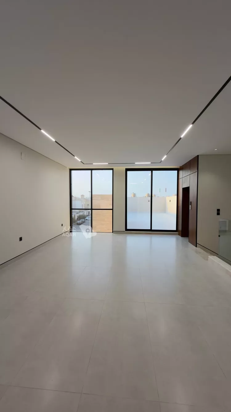 Villa for Sale in Dammam Ash Shulah 14
