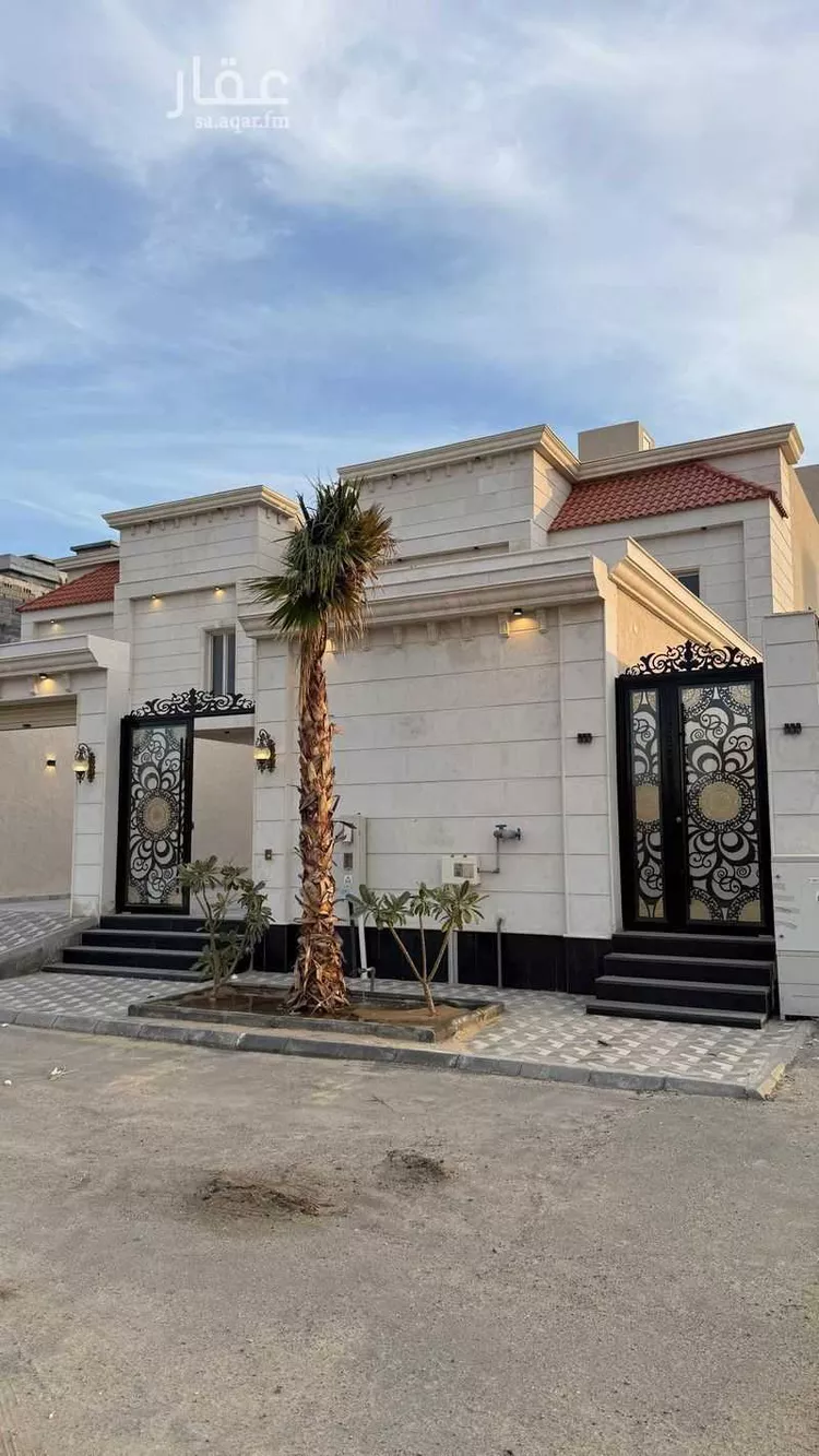 فيلا للبيع في شارع عبد الله بن عباس, حي الأمانة, مدينة الدمام, المنطقة الشرقية
