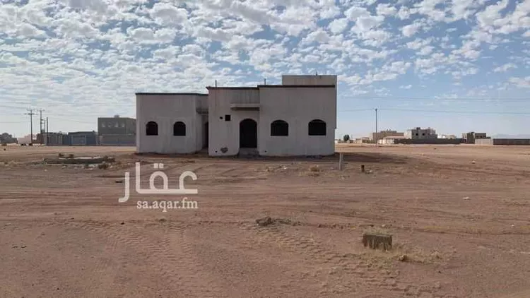 فيلا للبيع في شارع عثمر القديم 111 ، القاعد ، منطقة حائل