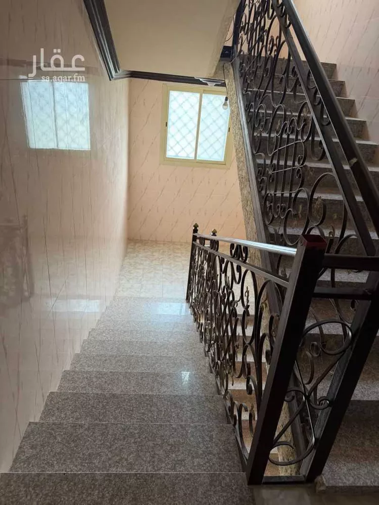 Apartment for Sale in Khamis Mushait Al Moosa Subdivision 8