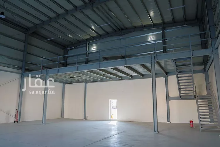 مستودع للإيجار في شارع سويد بن النعمان, حي العزيزية, مدينة الرياض, منطقة الرياض صورة 3