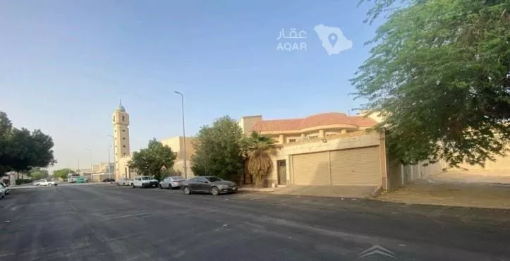 Villa for Sale in Riyadh Al Sharafiyah