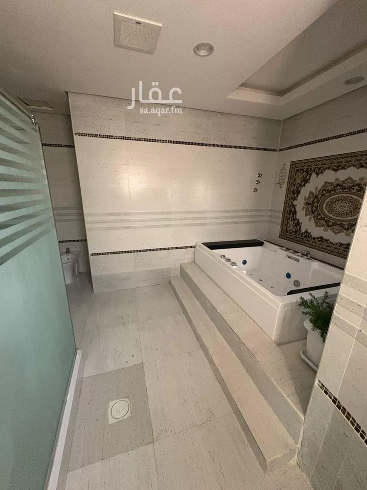 فيلا للبيع في شارع الفنار, حي البحيرة, مدينة الخبر, المنطقة الشرقية صورة 3