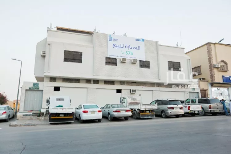 عمارة للبيع في شارع البلد , حي السويدي, مدينة الرياض, منطقة الرياض صورة 3