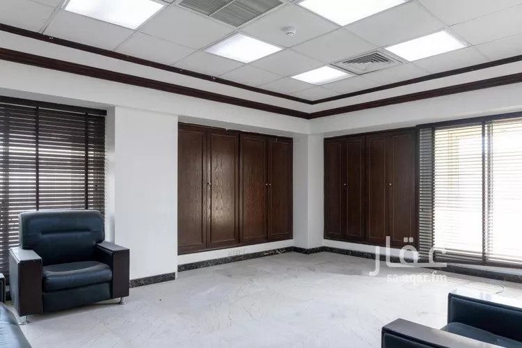 عمارة للإيجار في شارع البطحاء, حي الفوطة, مدينة الرياض, منطقة الرياض صورة 4