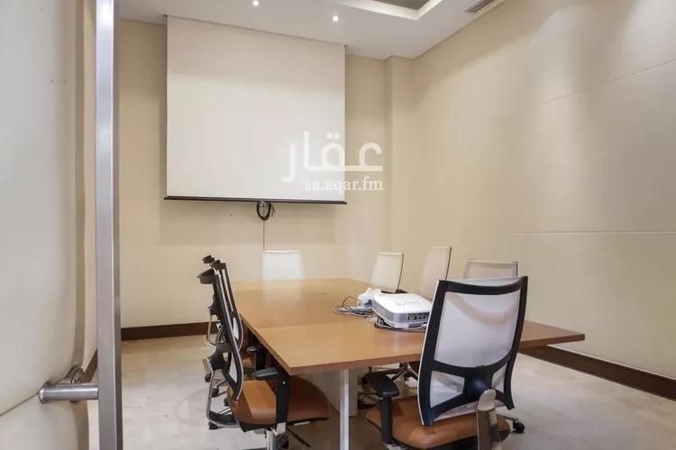 مكتب تجاري للإيجار في شارع القاضي اياس, حي الملز, مدينة الرياض, منطقة الرياض