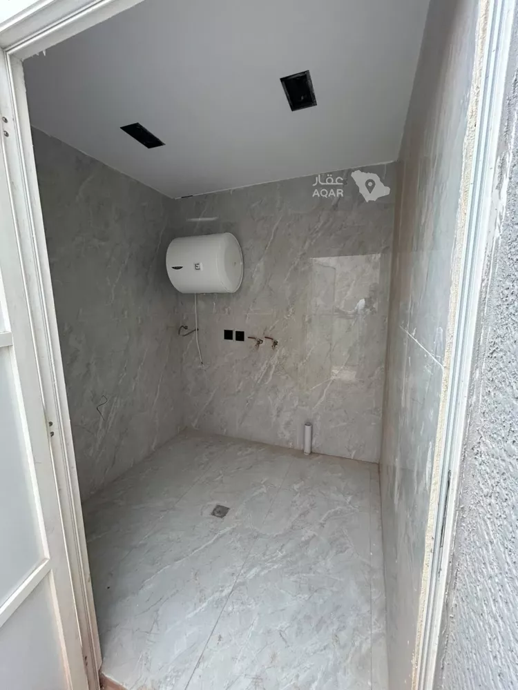 شقة للإيجار في شارع أحمد بشناق, حي الصفاء, مدينة الرياض, منطقة الرياض 11