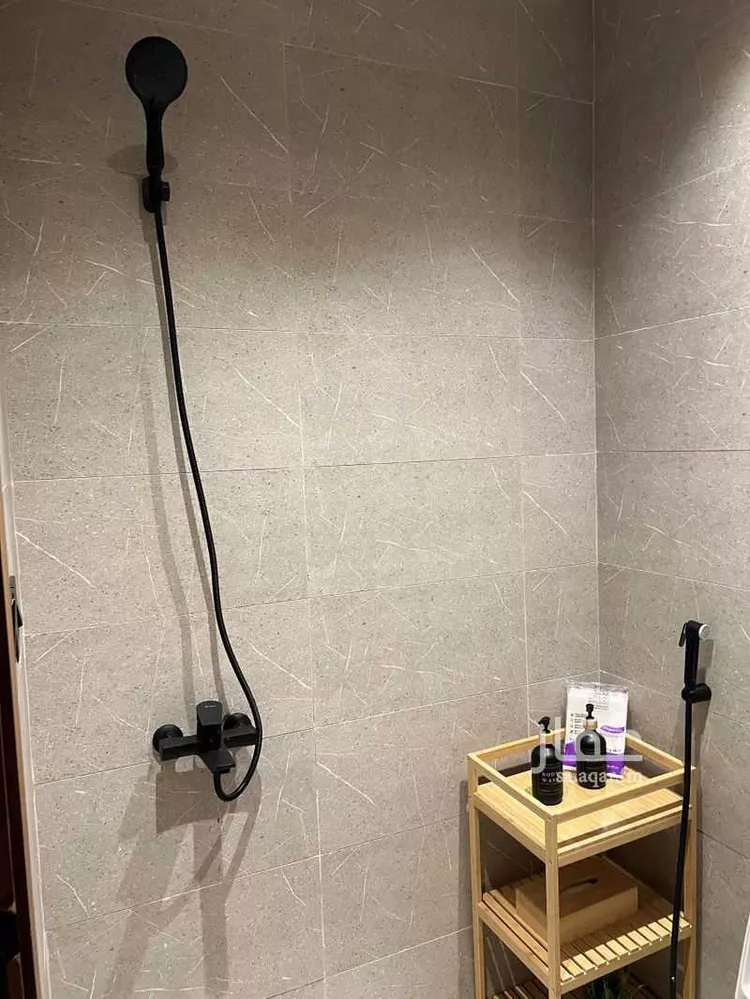 استديو مفروش للحجز في شارع سفيان بن النضر ، حي الحمراء ، الخبر ، الخبر صورة 5