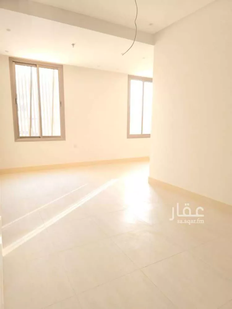 شقة للبيع في شارع عمير بن سنان بن عرفطة, حي المهدية, مدينة الرياض, منطقة الرياض صورة 4