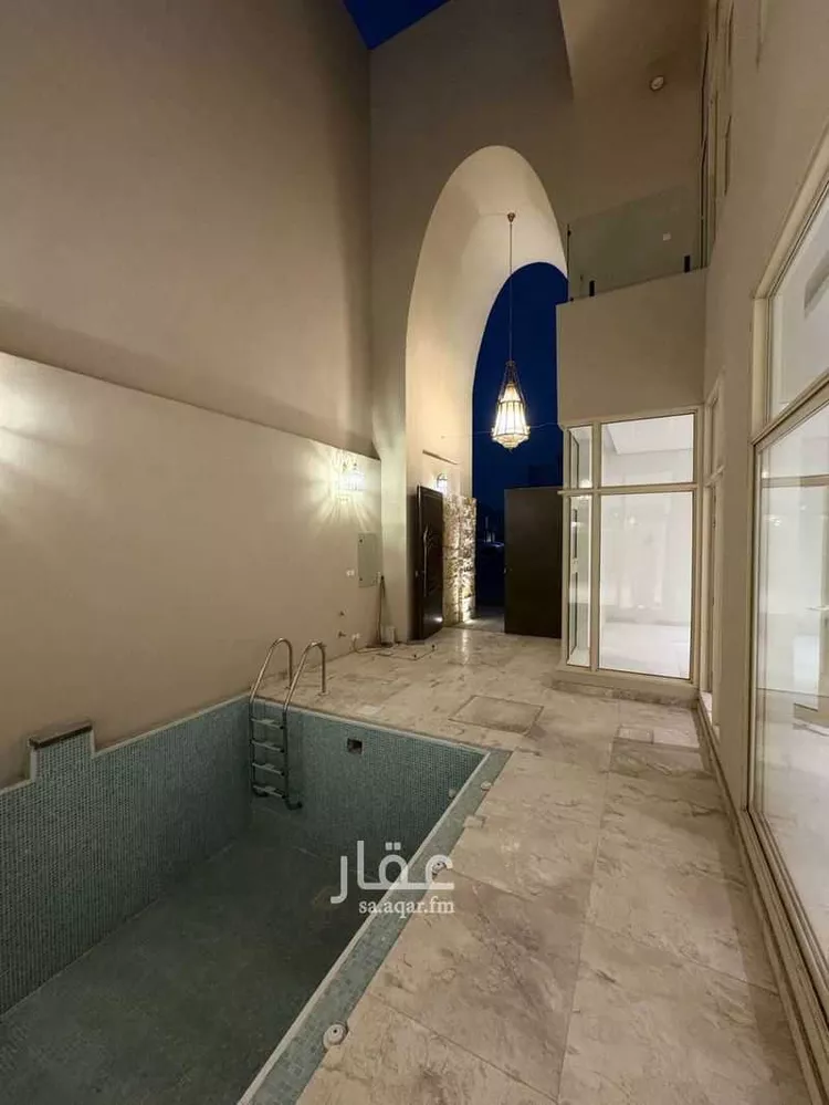 فيلا للبيع في شارع خلف الأحمر, حي المهدية, مدينة الرياض, منطقة الرياض صورة 2