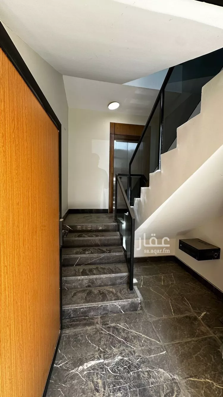 دور للإيجار في شارع علي بن عبدالكافي, حي الرمال, مدينة الرياض, منطقة الرياض