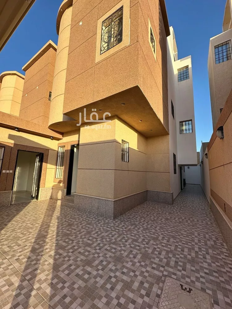 Villa for Sale in Riyadh Al Mahdiyah صورة 4