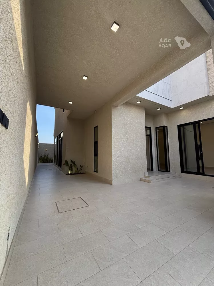 Villa for Sale in Riyadh Al Mahdiyah صورة 2