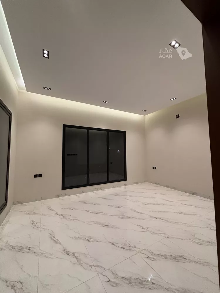 Villa for Sale in Riyadh Al Mahdiyah 4