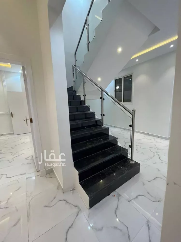 فيلا للإيجار في شارع أبي الحسن علي الجرجاني, حي المهدية, مدينة الرياض, منطقة الرياض صورة 3