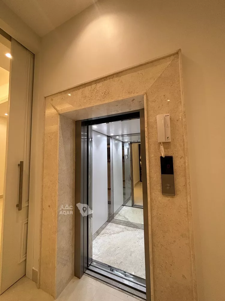 فيلا للبيع في شارع أبي عيسي الترمذي, حي المهدية, مدينة الرياض, منطقة الرياض 13