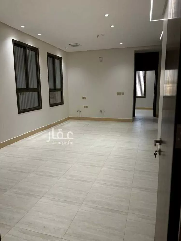 شقة للبيع في شارع عمير بن سنان بن عرفطة, حي المهدية, مدينة الرياض, منطقة الرياض صورة 4