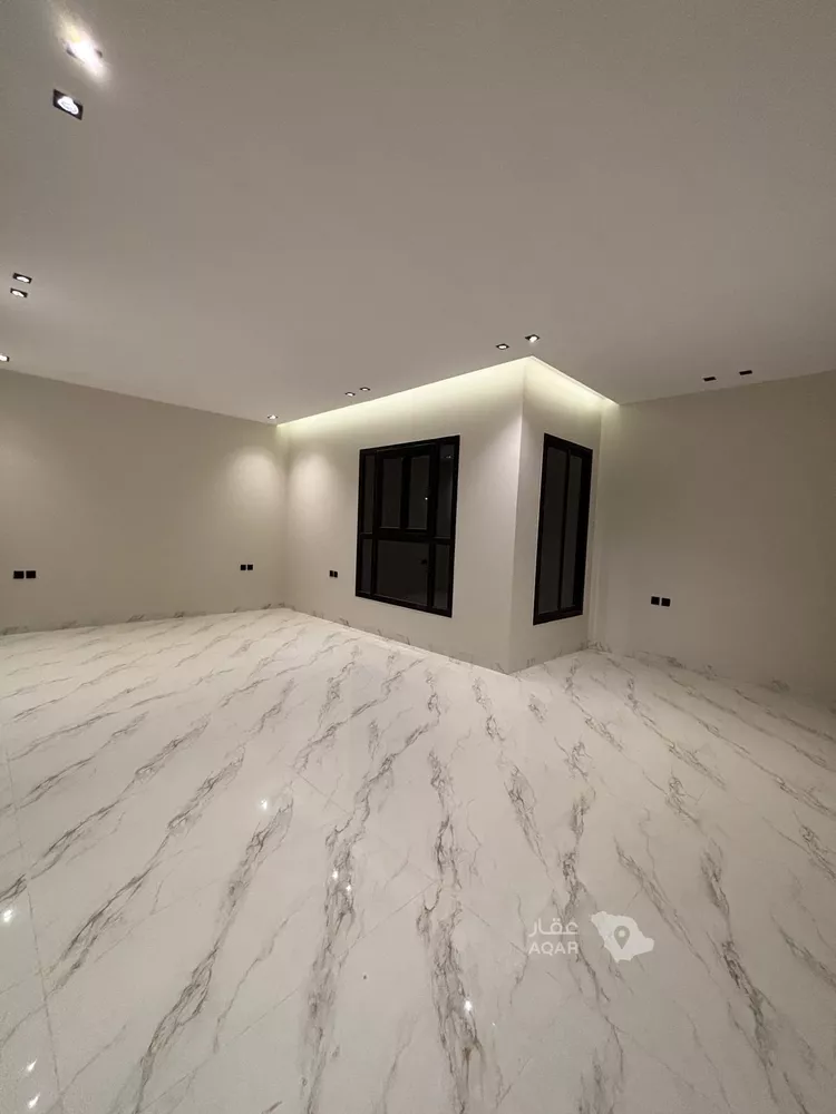فيلا للبيع في شارع صالح الجرمي, حي المهدية, مدينة الرياض, منطقة الرياض صورة 4