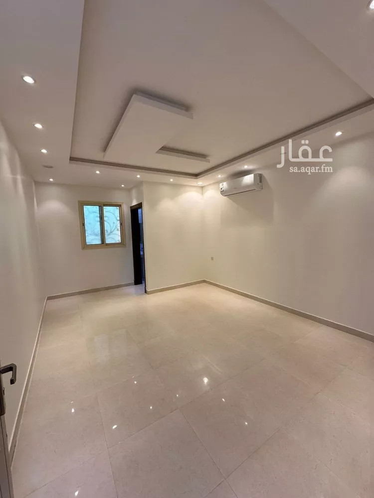 Villa for Sale in Riyadh Al Mahdiyah صورة 3