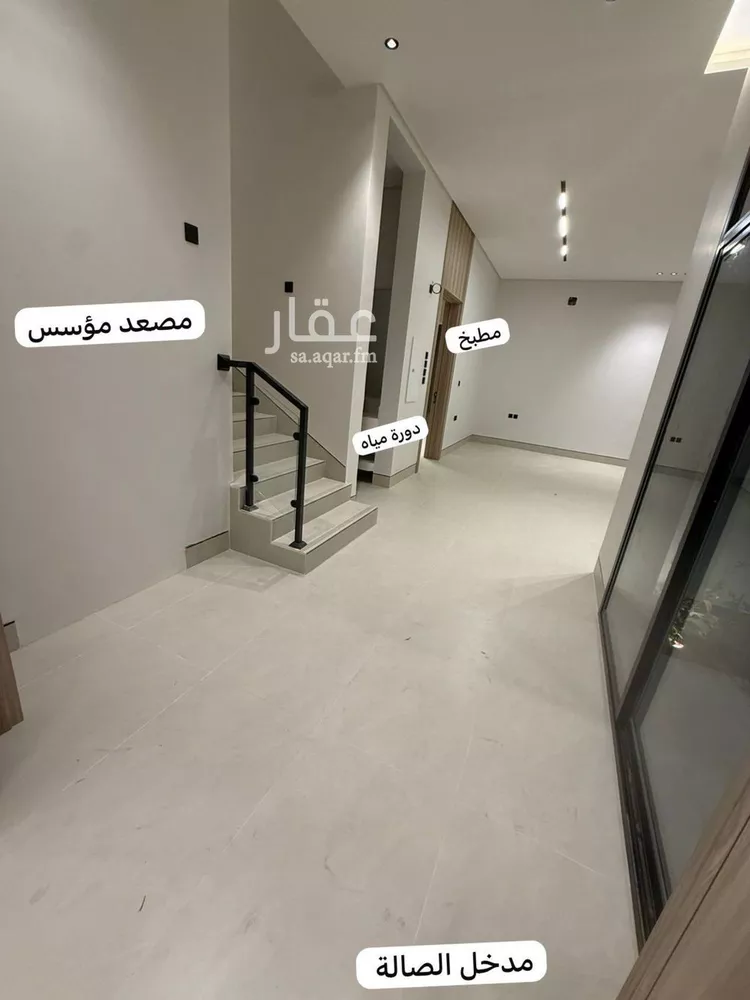 فيلا للبيع في شارع يعقوب الصفار, حي المهدية, مدينة الرياض, منطقة الرياض 8