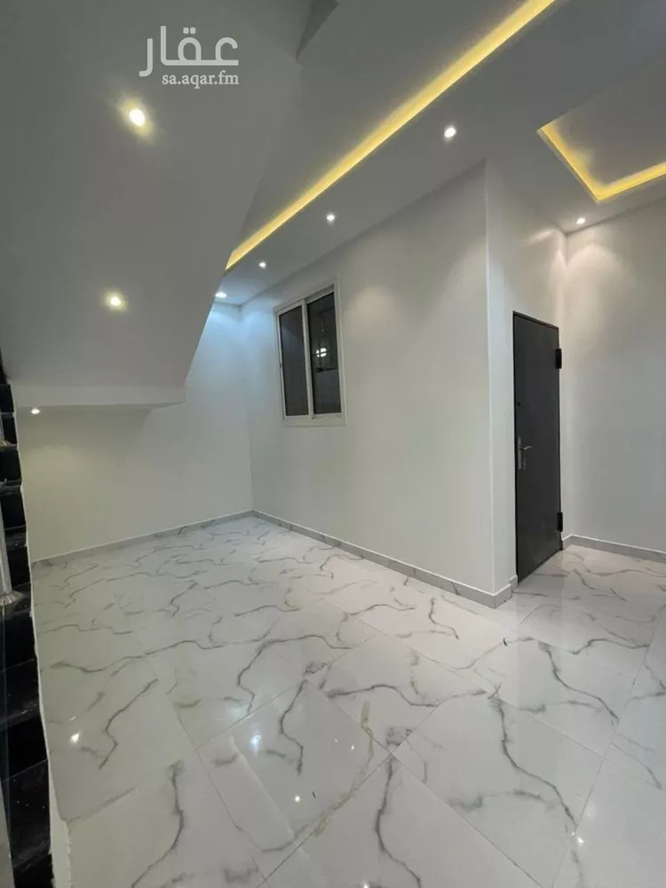 فيلا للإيجار في شارع أبي الحسن علي الجرجاني, حي المهدية, مدينة الرياض, منطقة الرياض صورة 2