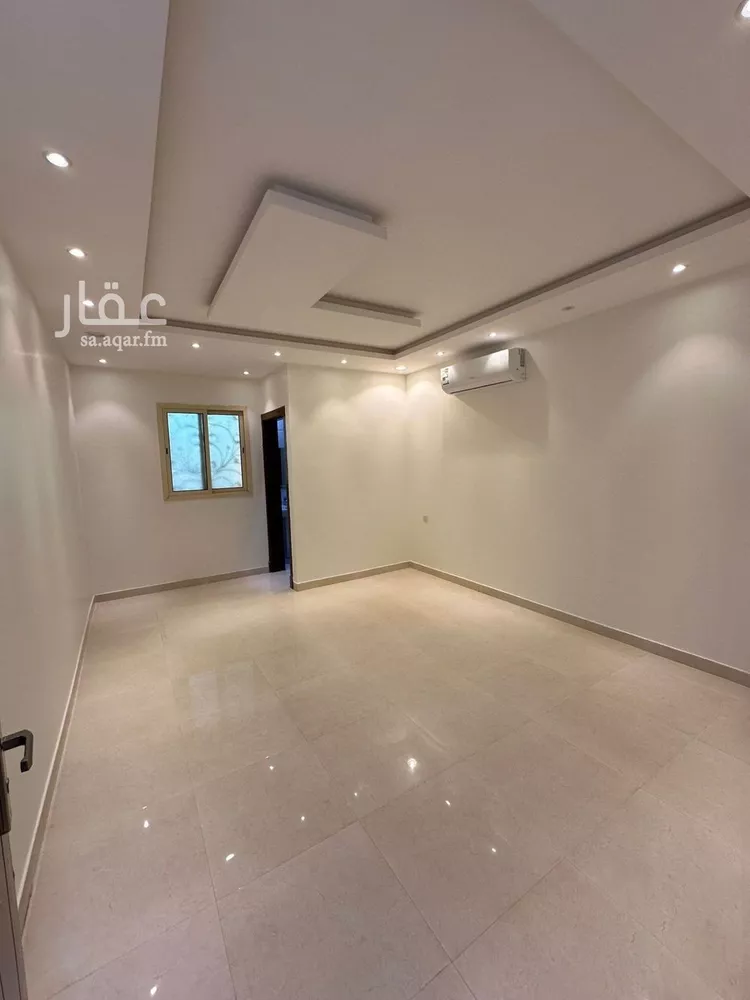 Villa for Sale in Riyadh Al Mahdiyah صورة 4