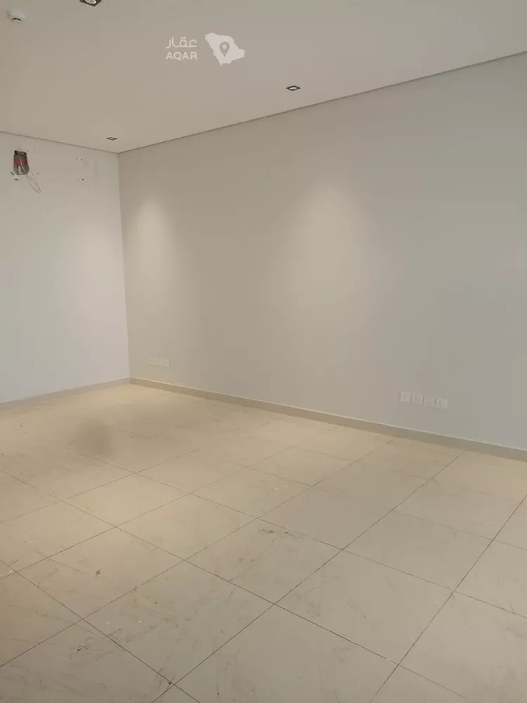 Commercial Office for Rent in Riyadh Al Aziziyah 2