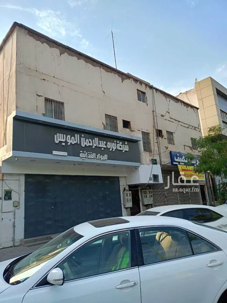 عمارة للإيجار في شارع العزيزية الفرعي, حي العزيزية, مدينة الرياض, منطقة الرياض