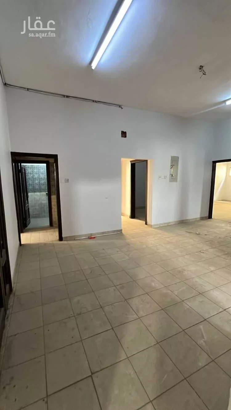 شقة للإيجار في شارع العزيزيه, حي العزيزية, مدينة الرياض, منطقة الرياض صورة 2