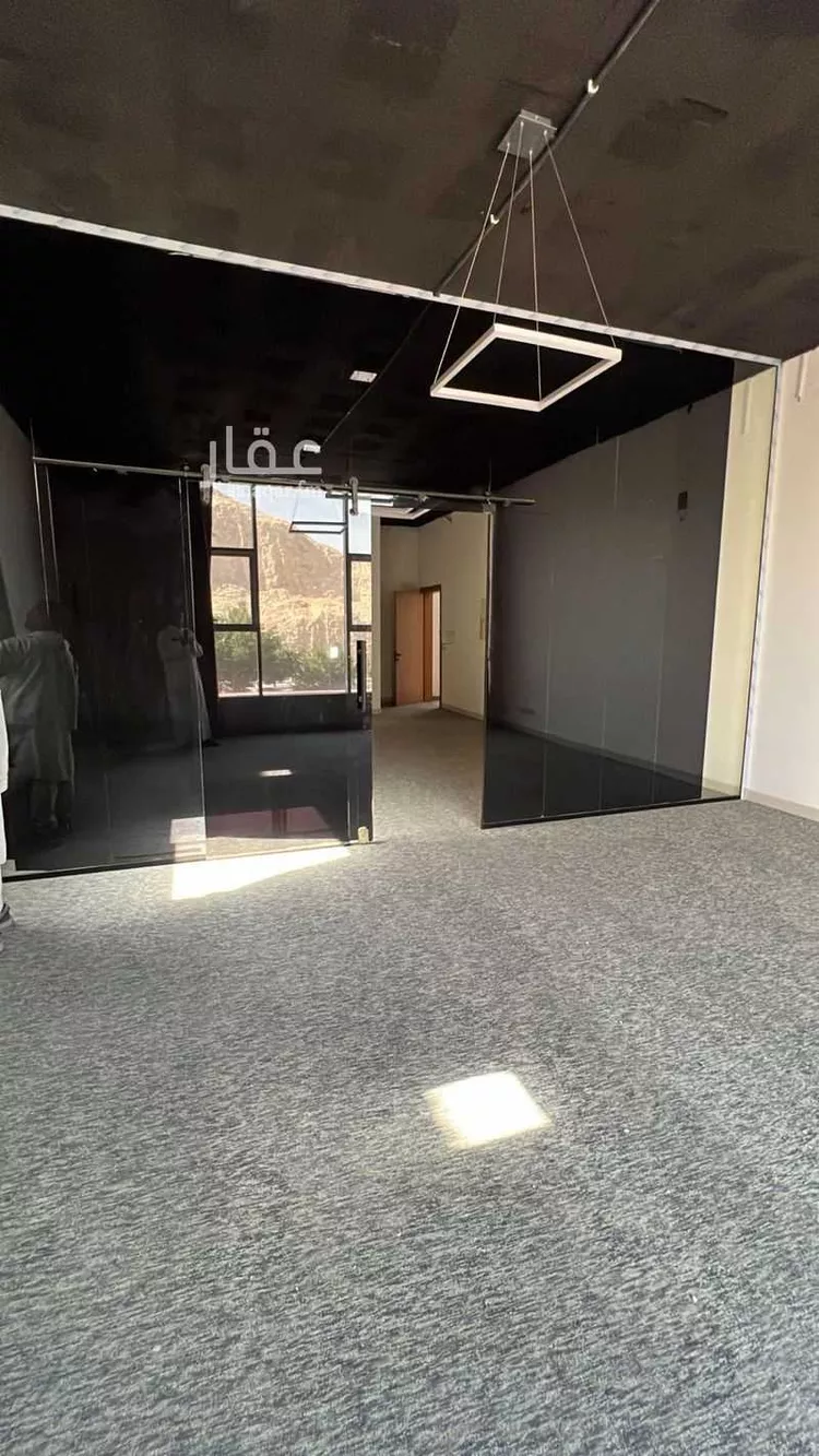 مكتب تجاري للإيجار في شارع العزيزية الفرعي, حي العزيزية, مدينة الرياض, منطقة الرياض صورة 4