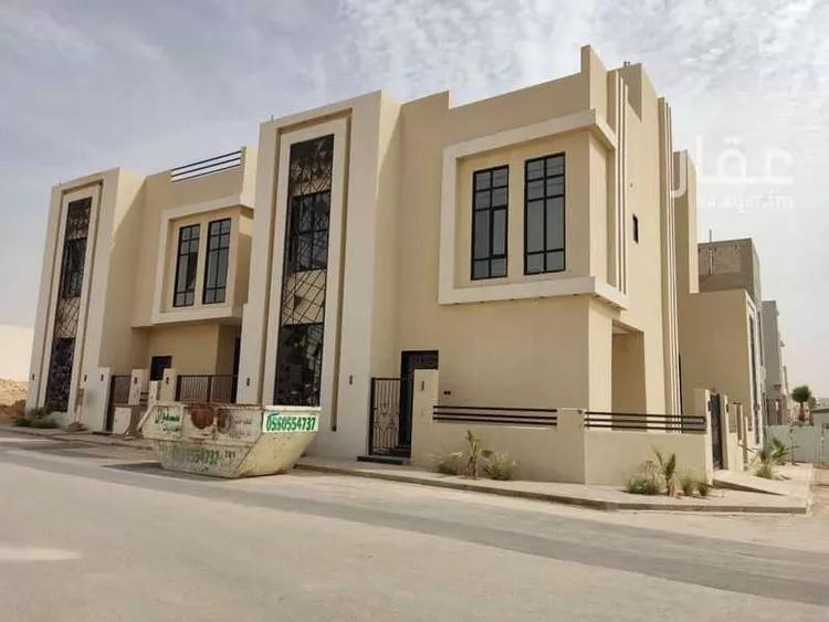 Villa for Sale in Riyadh Al Mahdiyah 1 صورة
