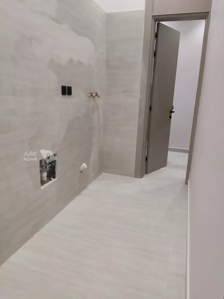 Floor for Rent in Riyadh Dahiat Namar 5