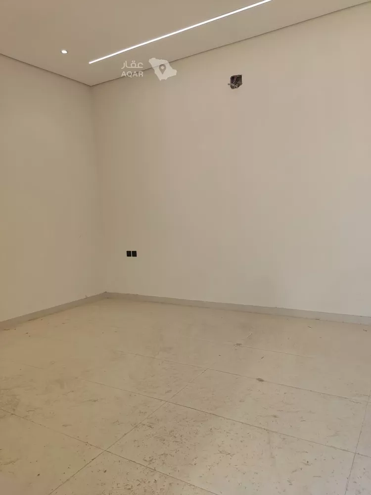 Floor for Rent in Riyadh Dahiat Namar 10