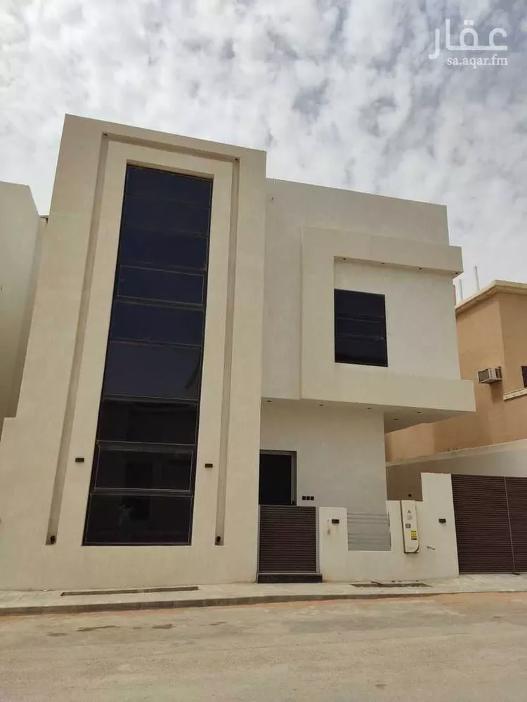 Villa for Sale in Riyadh Al Mahdiyah صورة 2