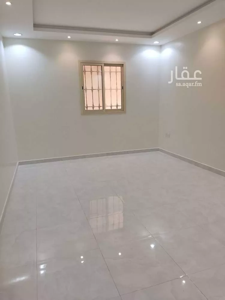 دور للإيجار في شارع شرف الدين بن تيمية, حي المهدية, مدينة الرياض, منطقة الرياض 6