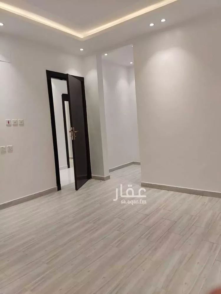 فيلا للإيجار في شارع عبدالرحمن ابن مرشد, حي المهدية, مدينة الرياض, منطقة الرياض صورة 4