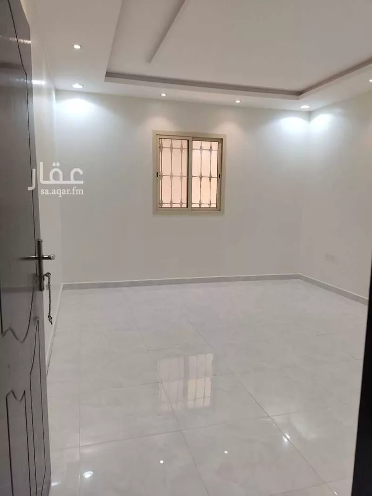 دور للإيجار في شارع شرف الدين بن تيمية, حي المهدية, مدينة الرياض, منطقة الرياض 7